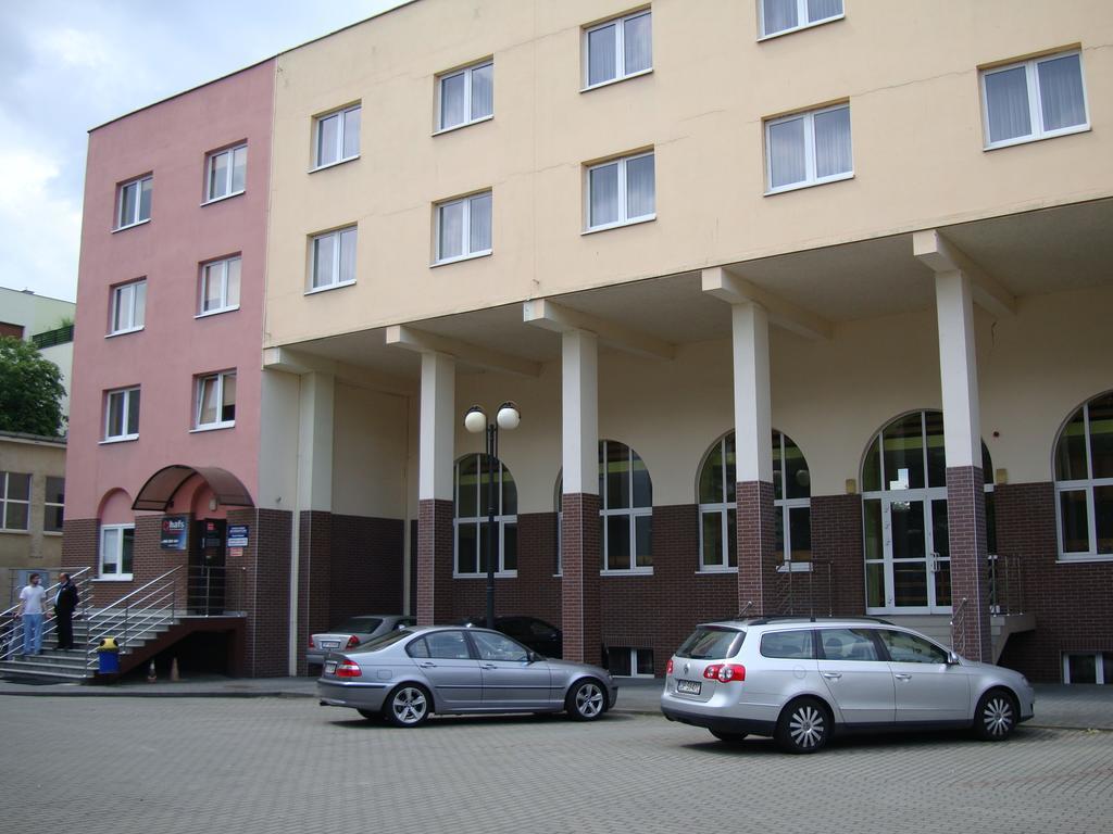 Noclegi Olimp Ополе Екстер'єр фото